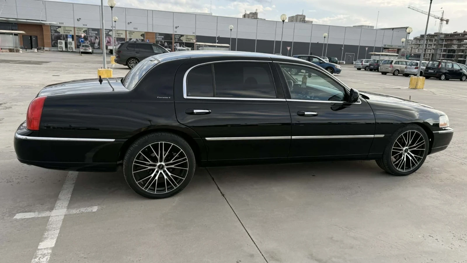 Lincoln Town car Executive L 4.6  | Mobile.bg � ����������� 5
