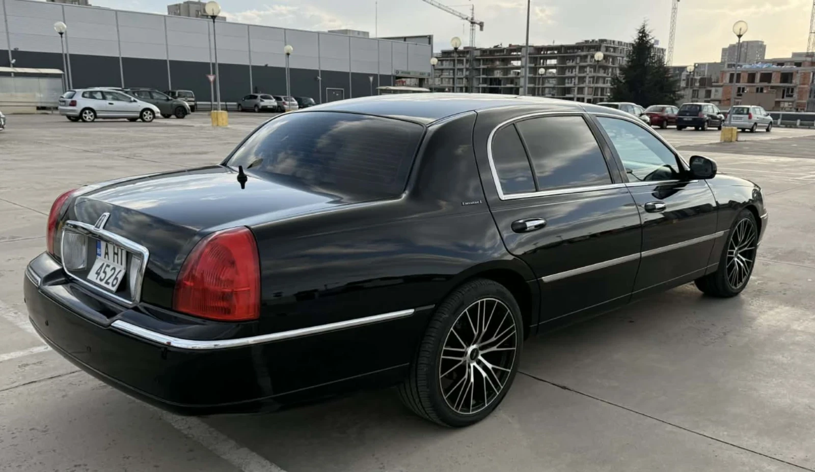 Lincoln Town car Executive L 4.6 , снимка 5 - Автомобили и джипове - 54113099