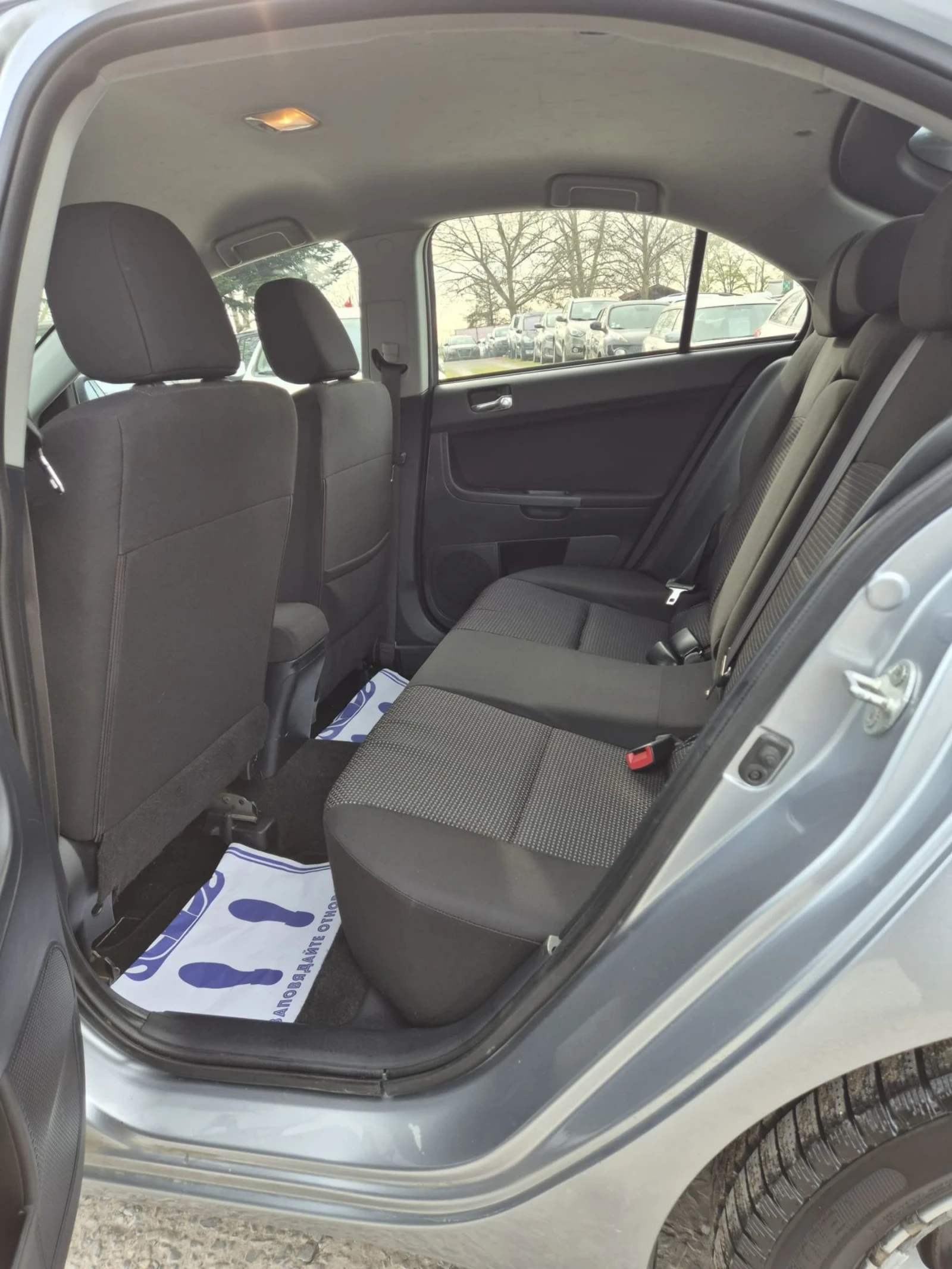 Mitsubishi Lancer 1.8did, снимка 8 - Автомобили и джипове - 54219977