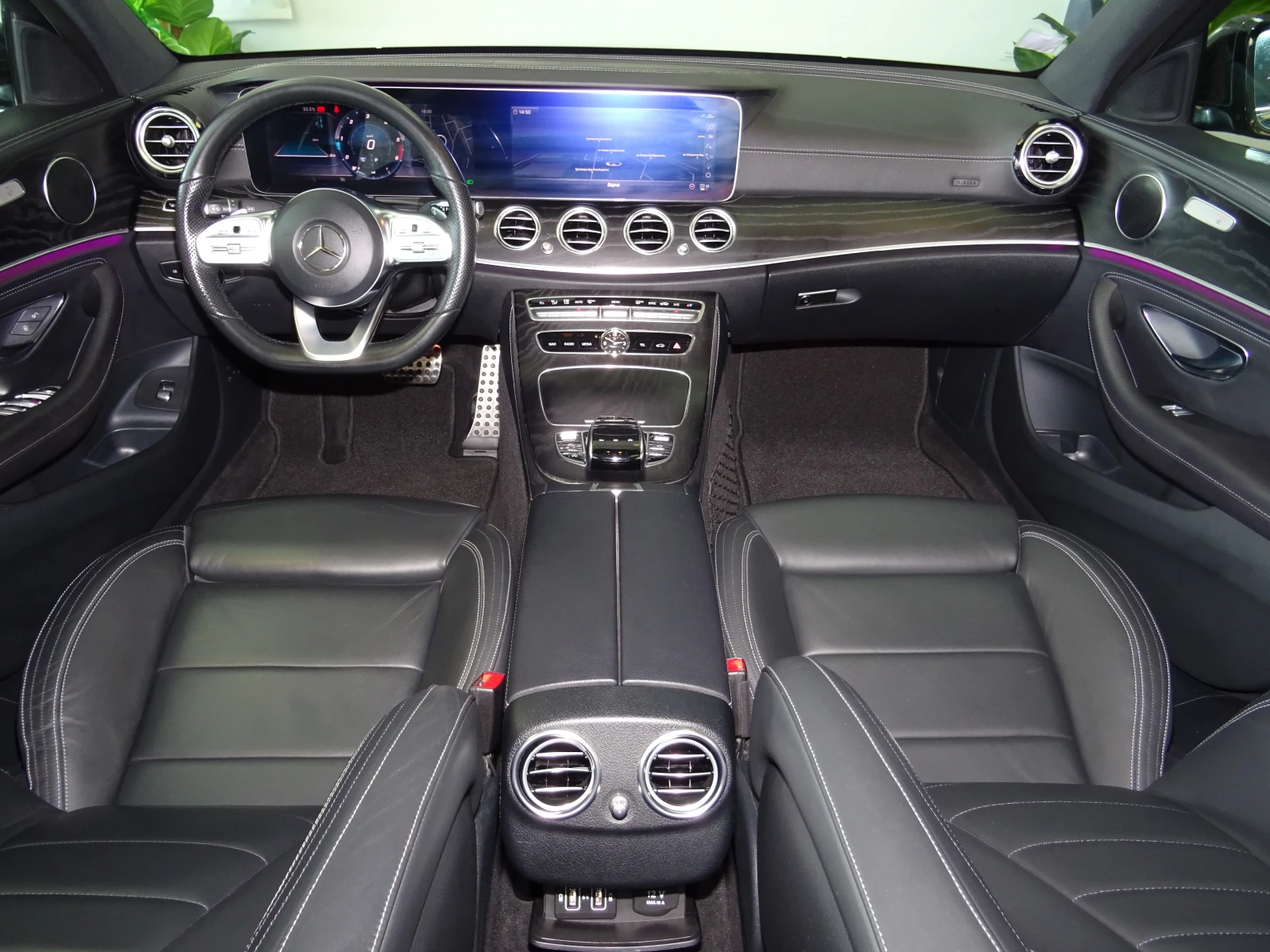 Mercedes-Benz E 220 D AMG LINE NIGHT 9G 194, снимка 11 - Автомобили и джипове - 54710427