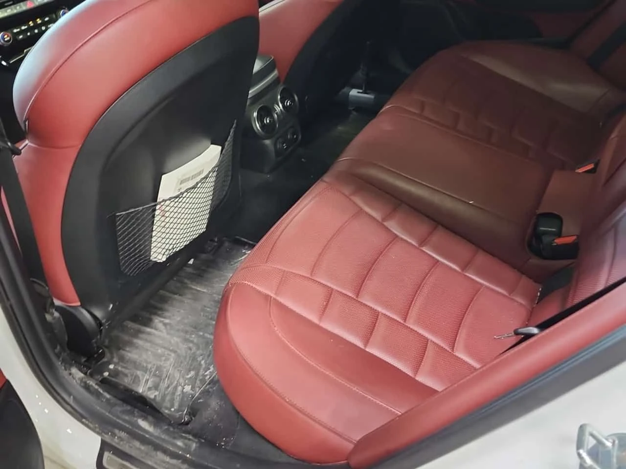 Kia Stinger * GT ELITE * АВТОКРЕДИТ БЕЗ ПЪРВОНАЧАЛНА ВНОСКА* , снимка 12 - Автомобили и джипове - 55562210