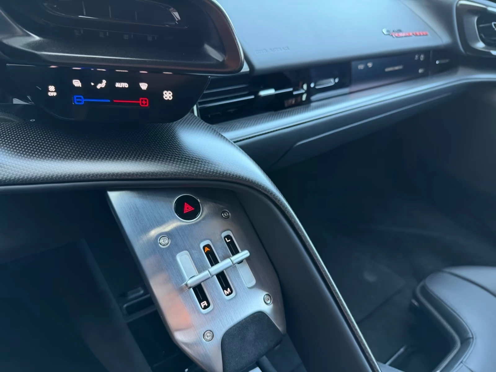 Ferrari Testarossa CARBON KERAMIK 360-CAM LIFT-SYSTEM , снимка 14 - Автомобили и джипове - 55579480