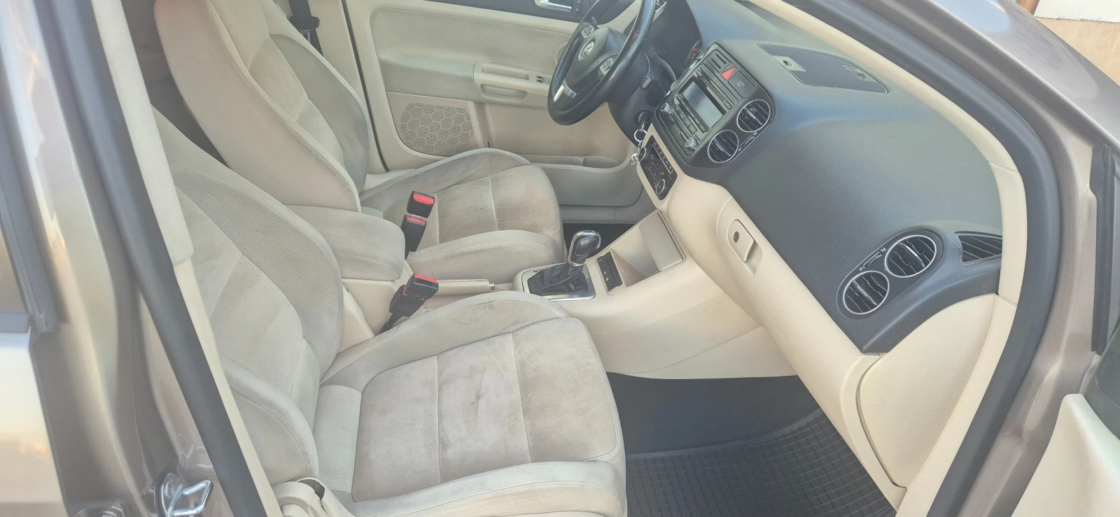 VW Golf Plus 1.4-TSI-160к.к.* 7gТроник* , снимка 3 - Автомобили и джипове - 56081011