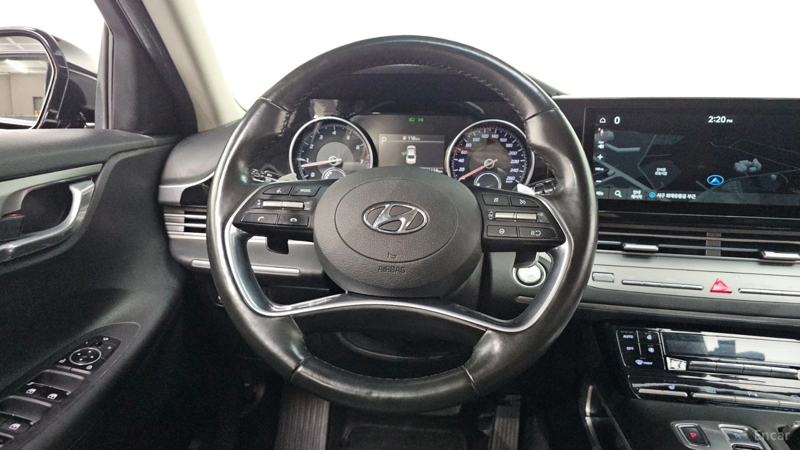 Hyundai Grandeur Premium, снимка 11 - Автомобили и джипове - 56130024