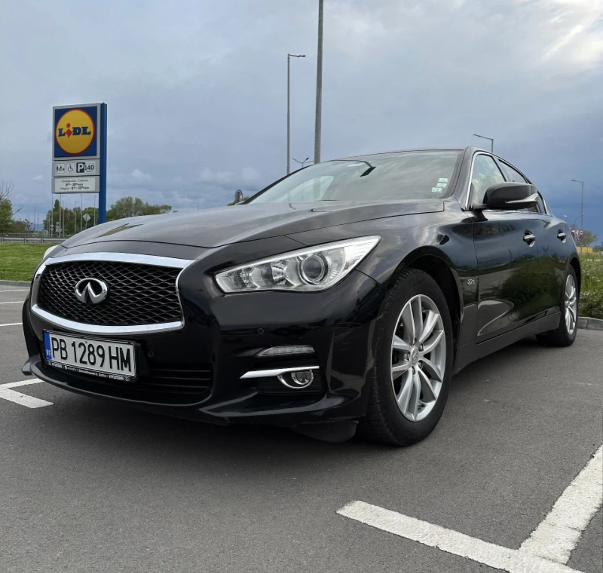 Infiniti Q50, снимка 4 - Автомобили и джипове - 56261890