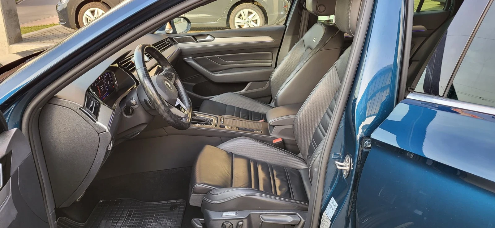 VW Passat R-LINE, снимка 7 - Автомобили и джипове - 56417472