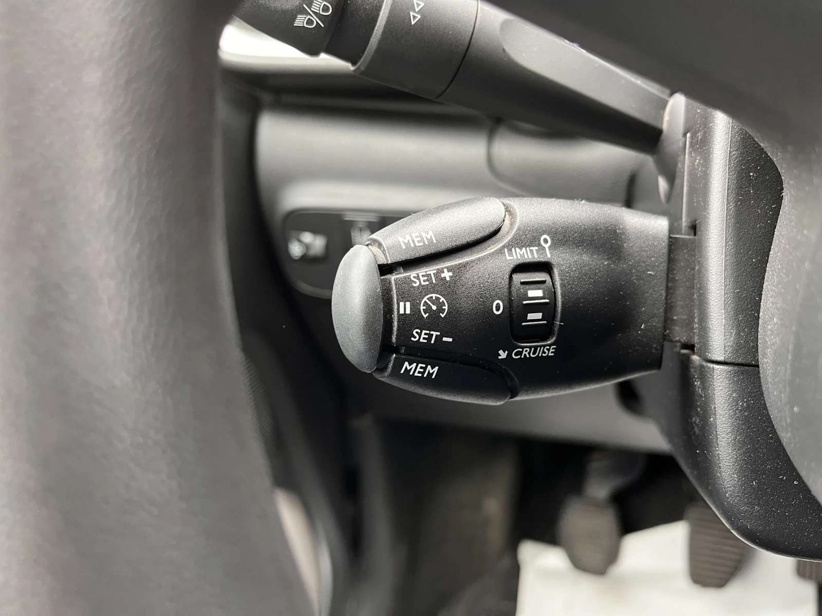 Citroen C3 You! 1.2i / 83 �.�. /BVM5 | Mobile.bg � ����������� 13
