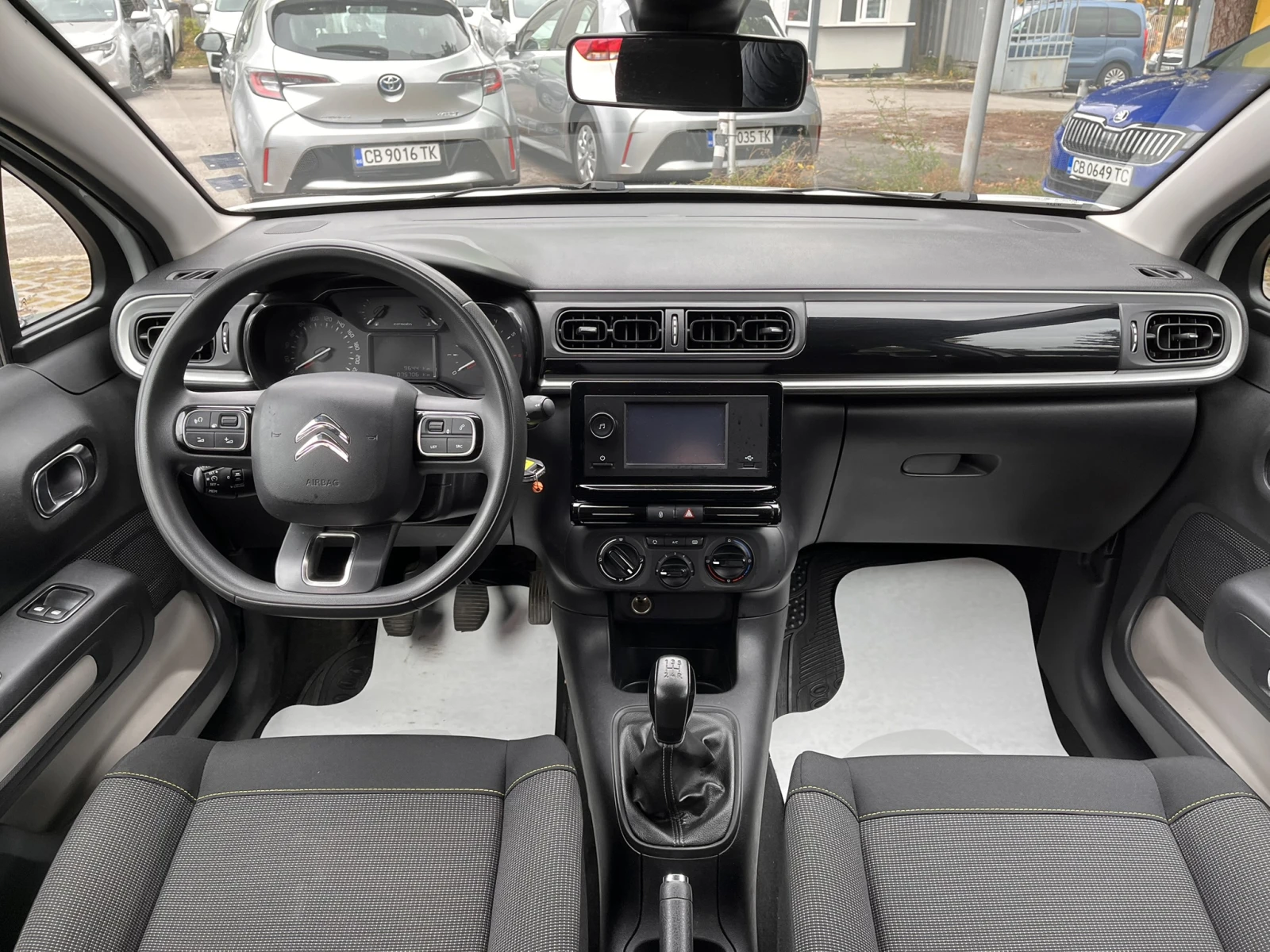 Citroen C3 You! 1.2i / 83 �.�. /BVM5 | Mobile.bg � ����������� 8