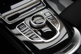 Mercedes-Benz GLC 220 4Matic /LED/DYNAMIC/Navi/Подгрев, снимка 9 - Автомобили и джипове - 39793979