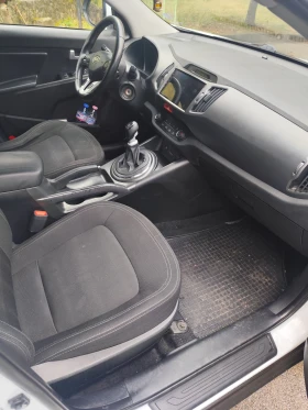 Kia Sportage 2.0crdi, снимка 6