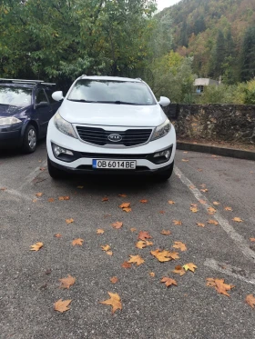 Kia Sportage 2.0crdi, снимка 2