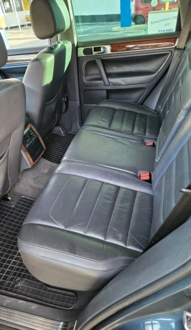 VW Touareg - 5000 € / 9779.15 лв. - 19839111 7