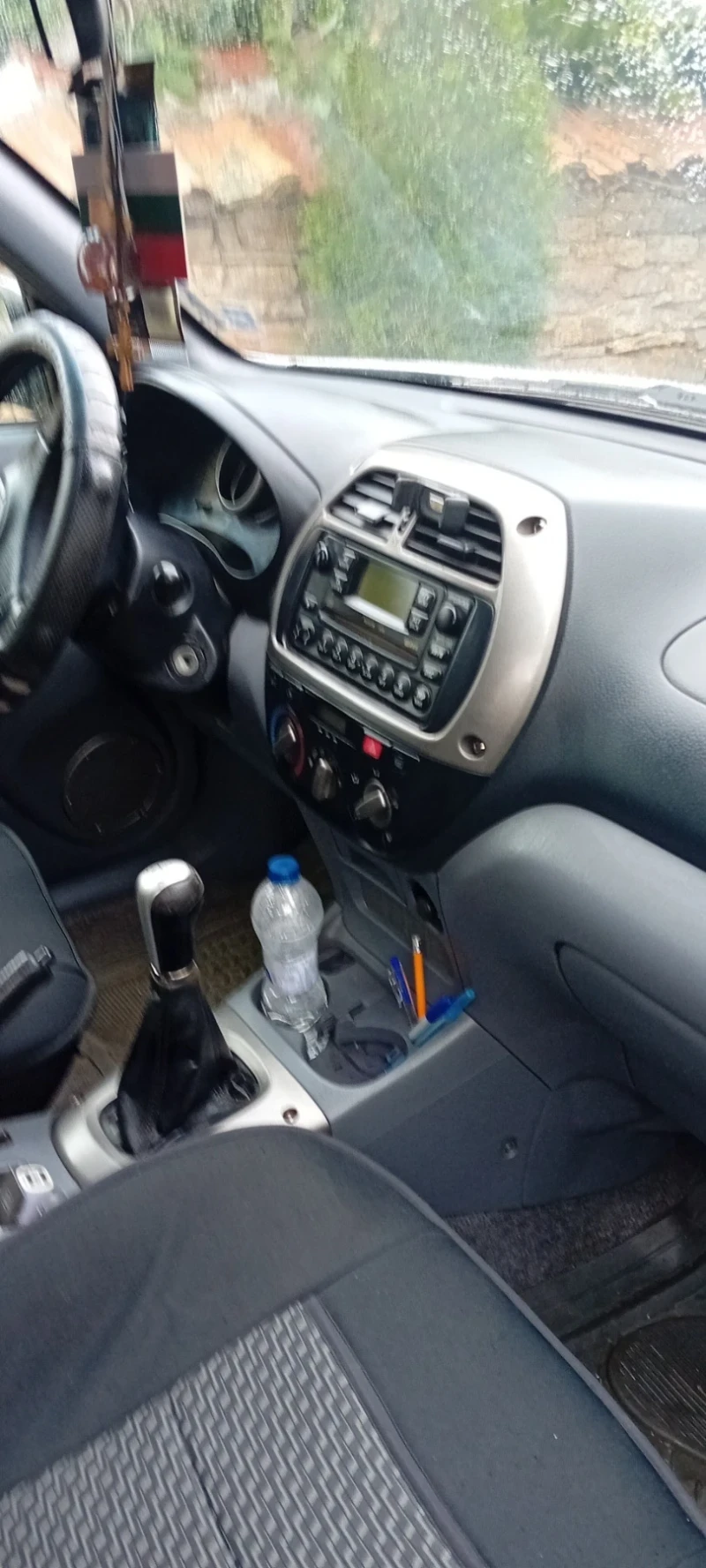 Toyota Rav4 D4D, снимка 8 - Автомобили и джипове - 48005609