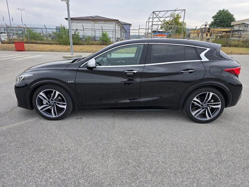 Infiniti Q30 QS30 4X4, снимка 5 - Автомобили и джипове - 51204899
