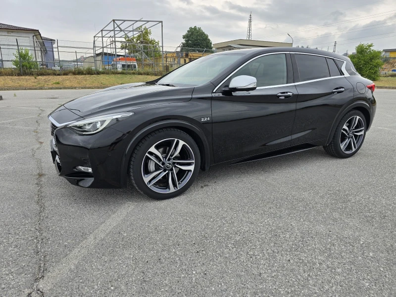 Infiniti Q30 QS30 4X4, снимка 6 - Автомобили и джипове - 51204899