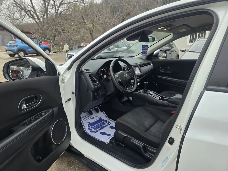 Honda Hr-v ELEGANCE 6 скорости, снимка 10 - Автомобили и джипове - 52827553