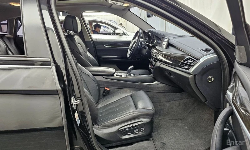 BMW X6, снимка 11 - Автомобили и джипове - 53067004