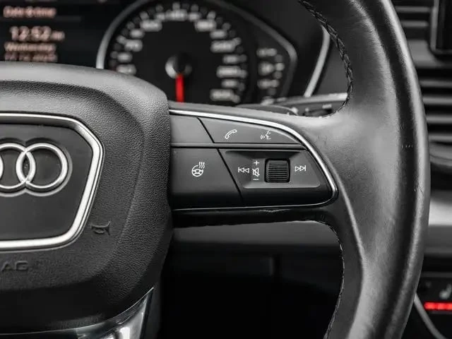 Audi Q5 * Komfort | Quattro | Подгреви | Carfax , снимка 11 - Автомобили и джипове - 53442172