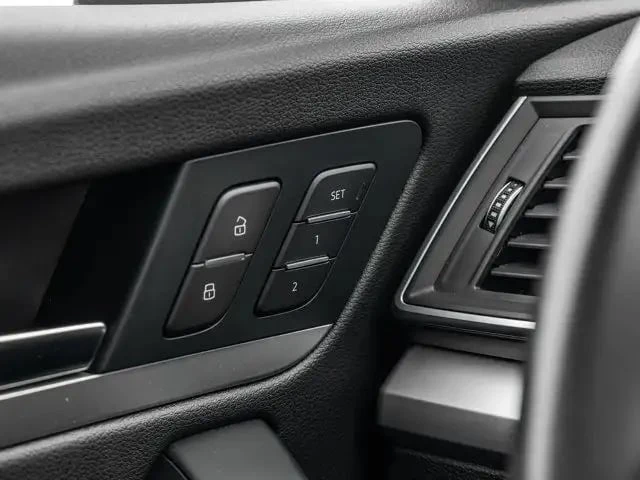 Audi Q5 * Komfort | Quattro | Подгреви | Carfax , снимка 15 - Автомобили и джипове - 53442172