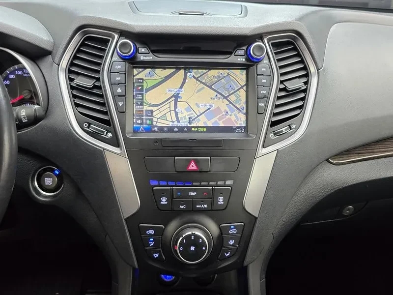Hyundai Santa fe 2.0 2WD MODERN, снимка 14 - Автомобили и джипове - 55800799