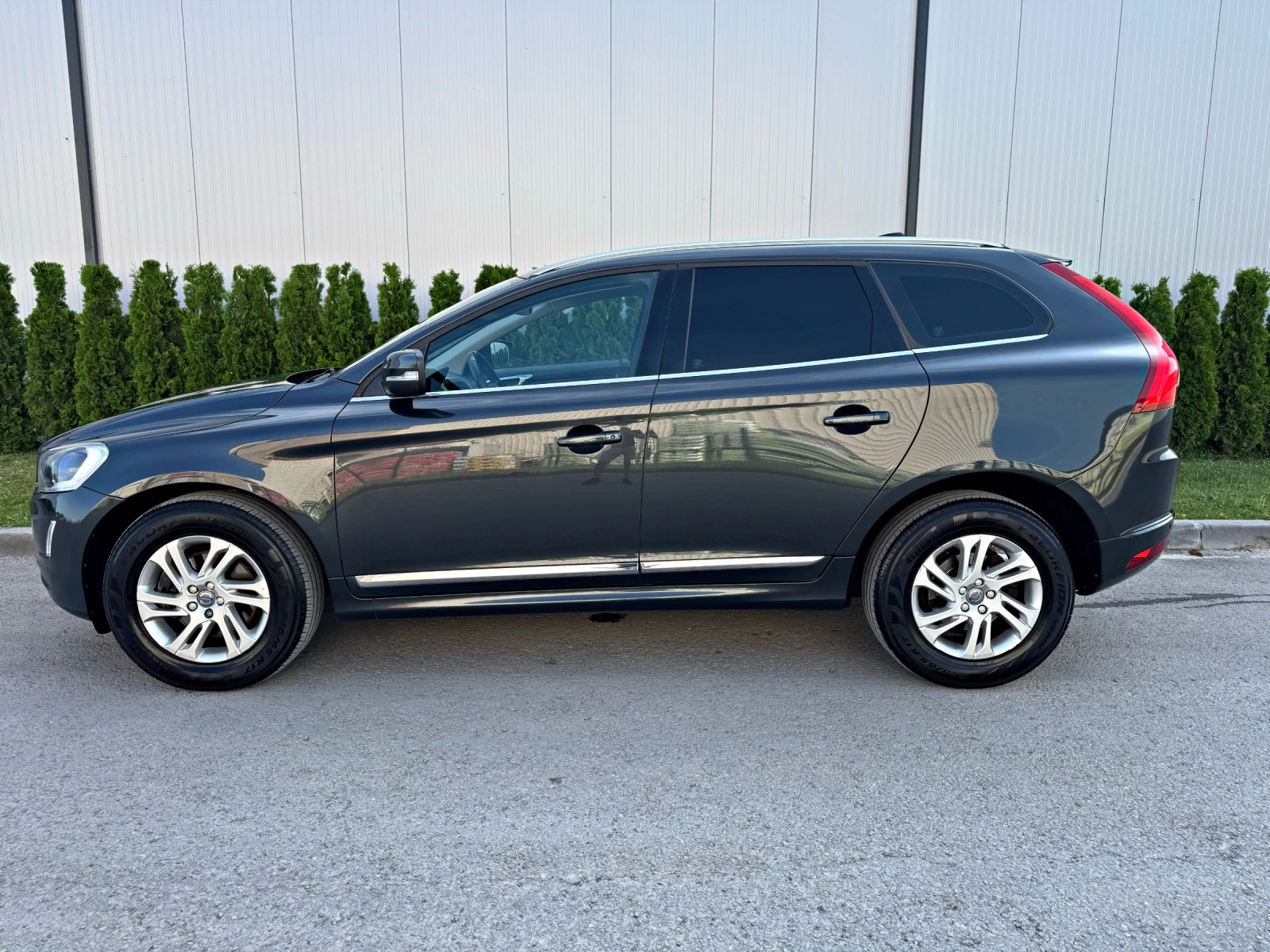 Volvo XC60 2.4 D5 AWD/162000км ШВЕЙЦАРИЯ!!! - изображение 4