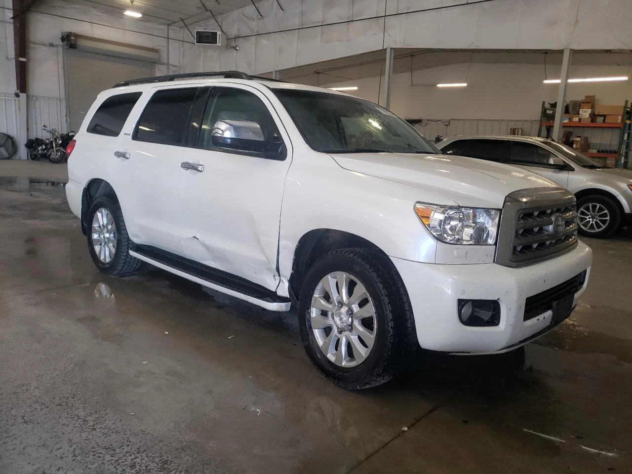 Toyota Sequoia PLATINUM - изображение 4