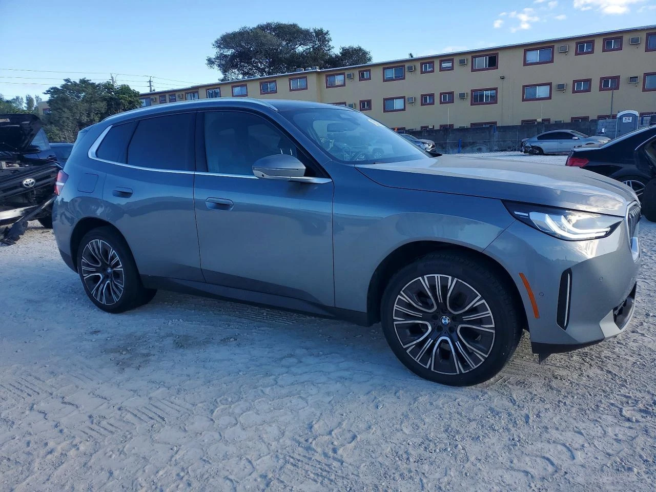 BMW X3 * X-DRIVE* , снимка 3 - Автомобили и джипове - 53987054