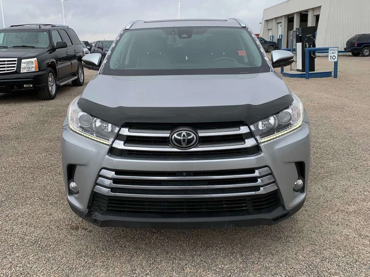 Toyota Highlander * Limited * 2 КЛЮЧА* PANO* KEYLESS* ПОДГРЕВ* , снимка 6 - Автомобили и джипове - 54332027