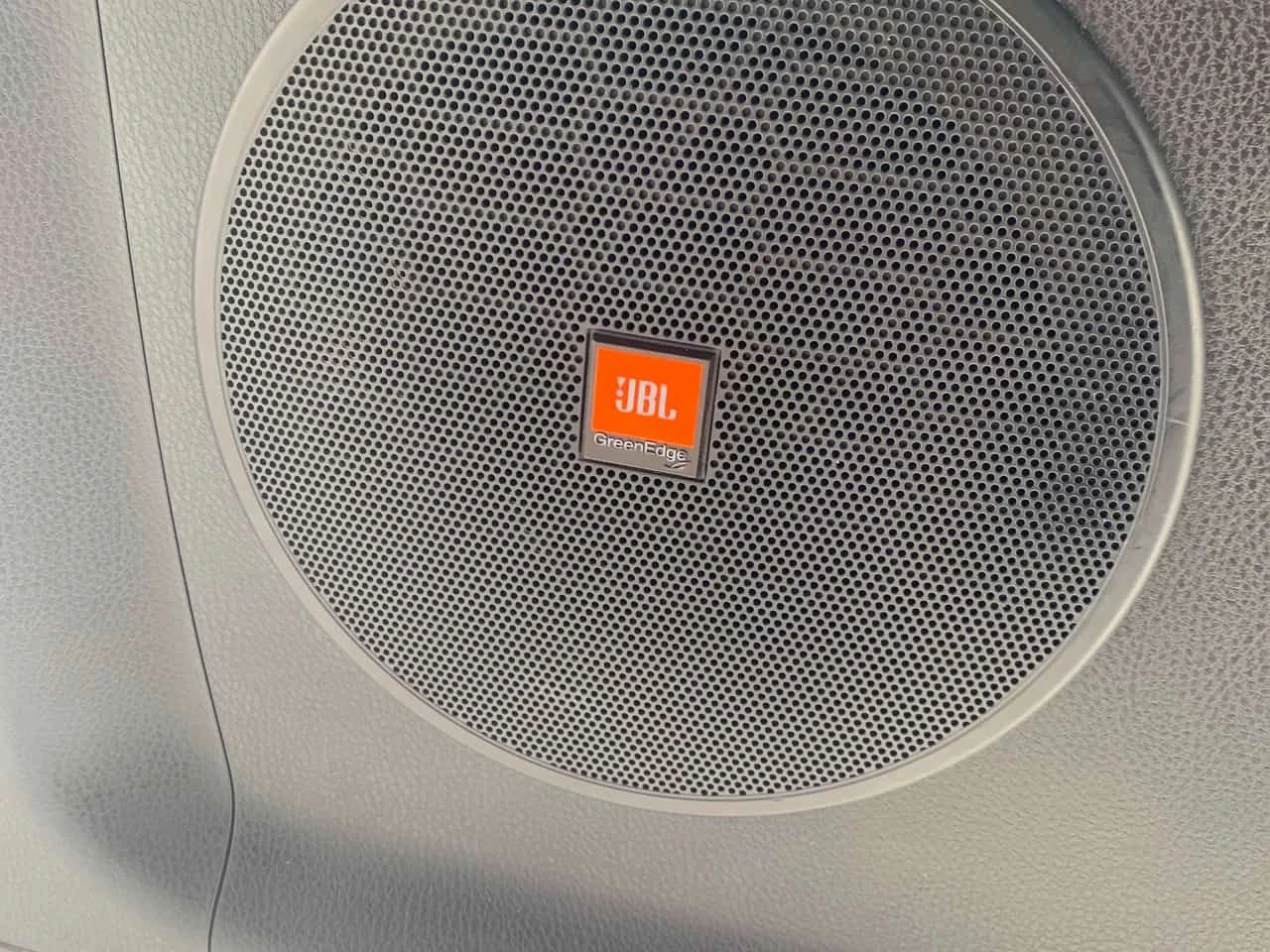 Toyota Highlander * Limited * 2 КЛЮЧА* PANO* KEYLESS* ПОДГРЕВ* , снимка 14 - Автомобили и джипове - 54332027