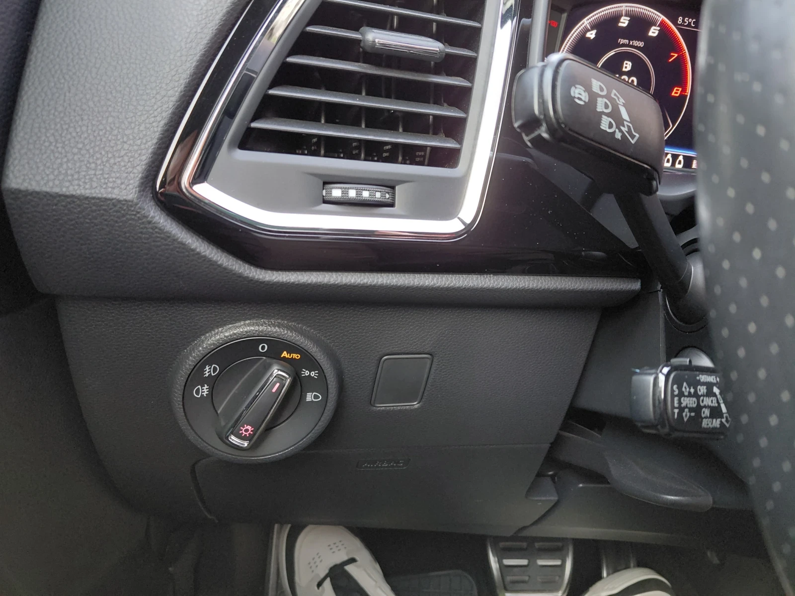 Seat Ateca FR, снимка 9 - Автомобили и джипове - 54431631