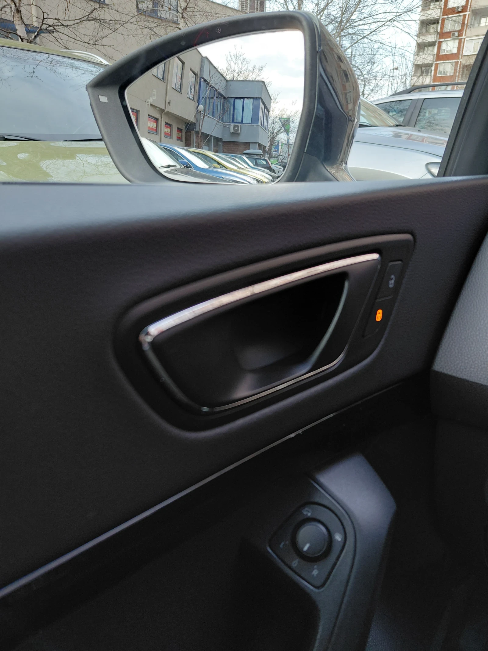 Seat Ateca FR, снимка 12 - Автомобили и джипове - 54431631