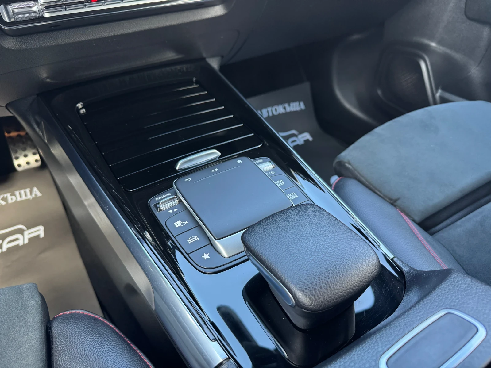 Mercedes-Benz GLB 200 D-AMG-4 MATIC-CARBON-DISTRONIC-CAMERA-TOP | Mobile.bg � ����������� 13