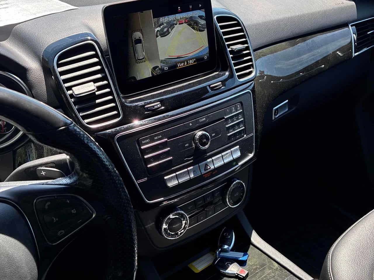 Mercedes-Benz GLE * 350d * CARFAX * БЕЗ ПЪРВОНАЧАЛНА ВНОСКА, снимка 9 - Автомобили и джипове - 54841477