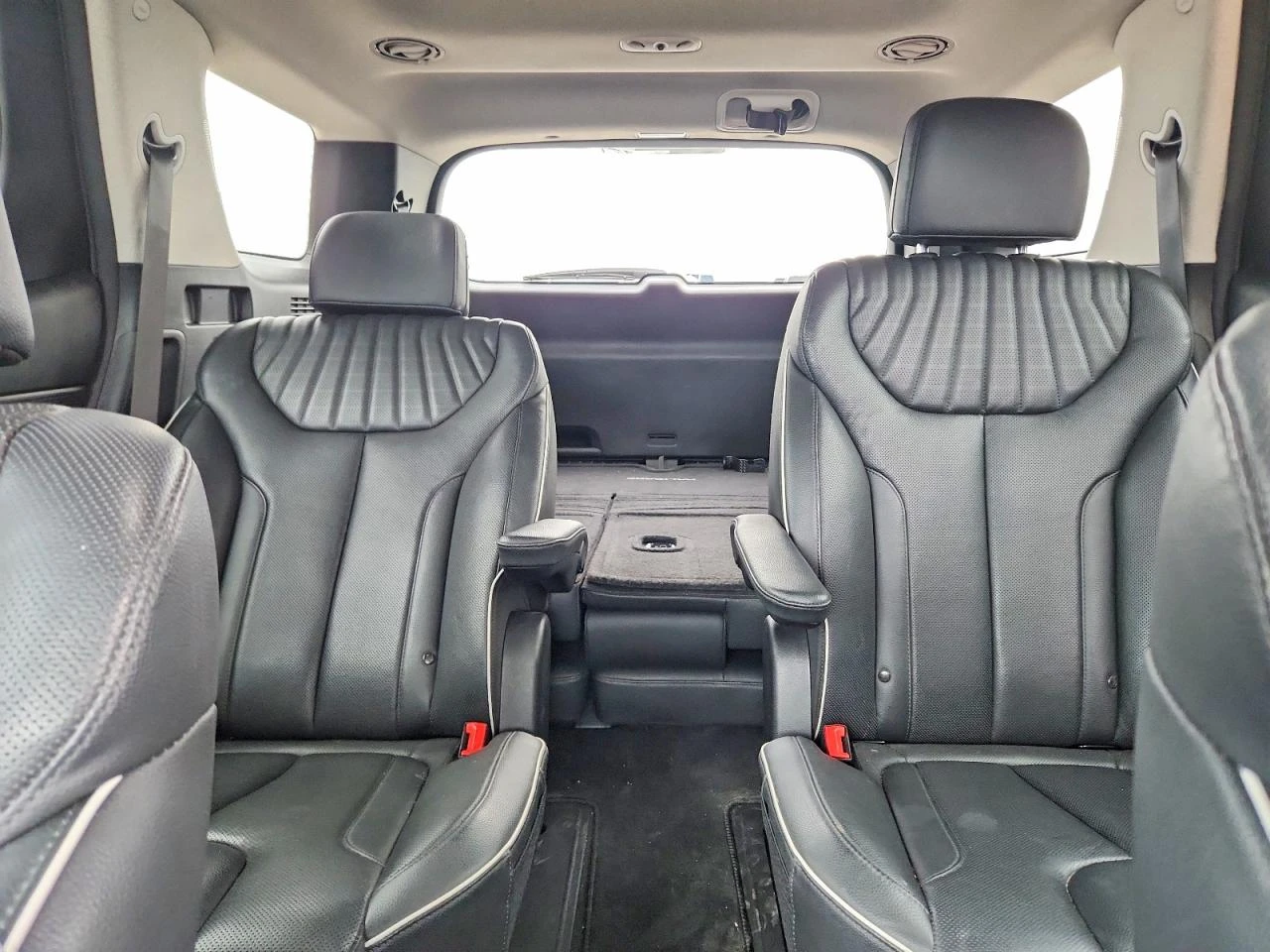Hyundai Palisade 3.8l Limited, снимка 10 - Автомобили и джипове - 55092300