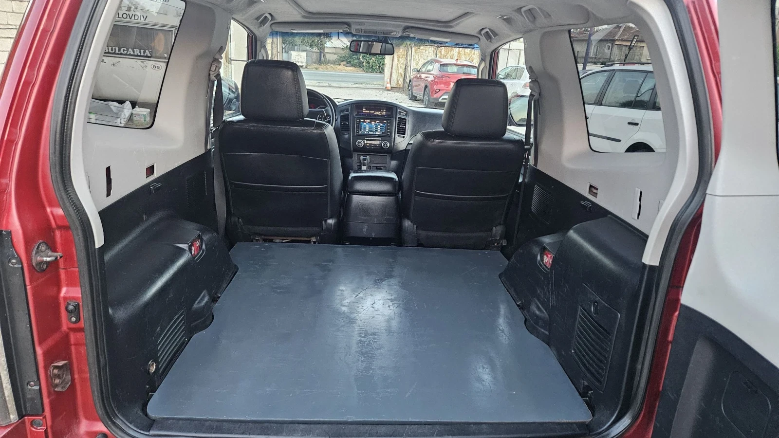Mitsubishi Pajero 3.2 DI..4?4, снимка 15 - Автомобили и джипове - 55125501