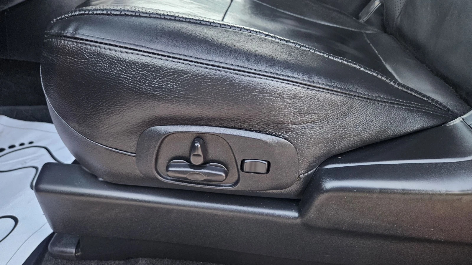 Mitsubishi Pajero 3.2 DI..4?4, снимка 13 - Автомобили и джипове - 55125501