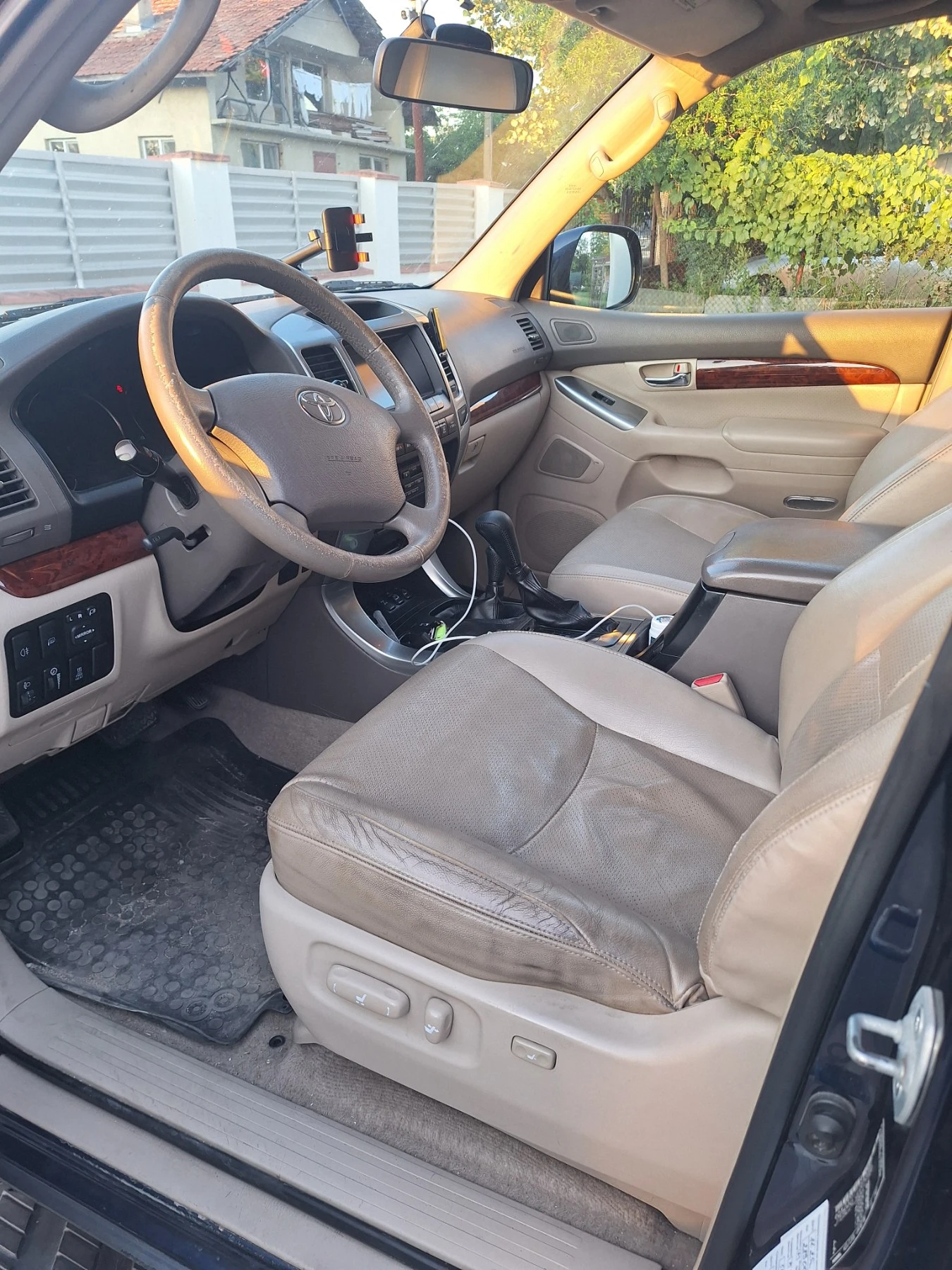 Toyota Land cruiser, снимка 5 - Автомобили и джипове - 55494744