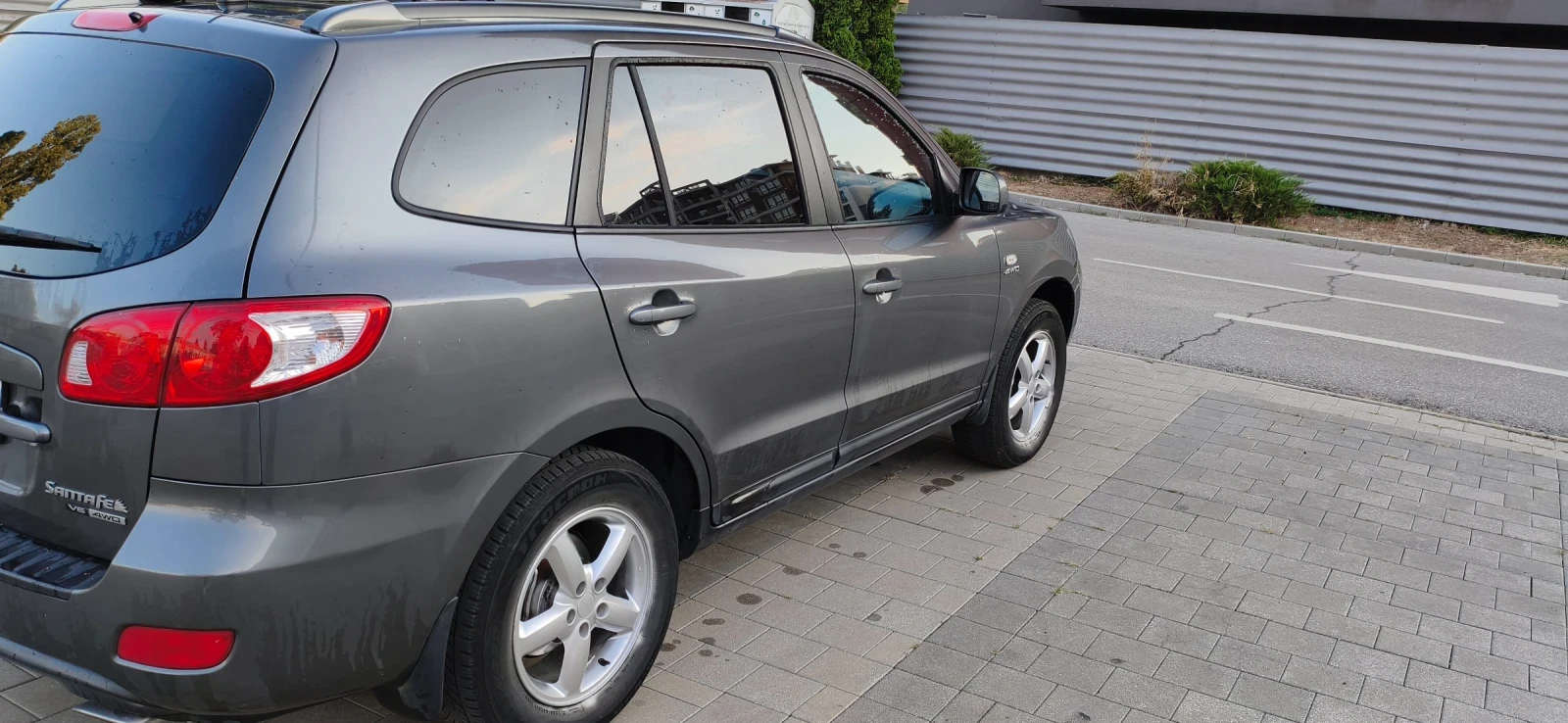 Hyundai Santa fe 2.7 Бензин 4х4 189 к.с., снимка 6 - Автомобили и джипове - 56144996