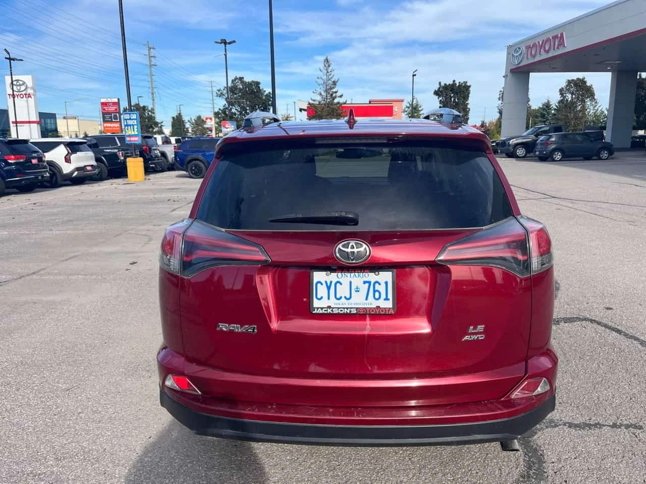 Toyota Rav4 * LE * АВТОКРЕДИТ БЕЗ ПЪРВОНАЧАЛНА ВНОСКА* , снимка 4 - Автомобили и джипове - 56247052