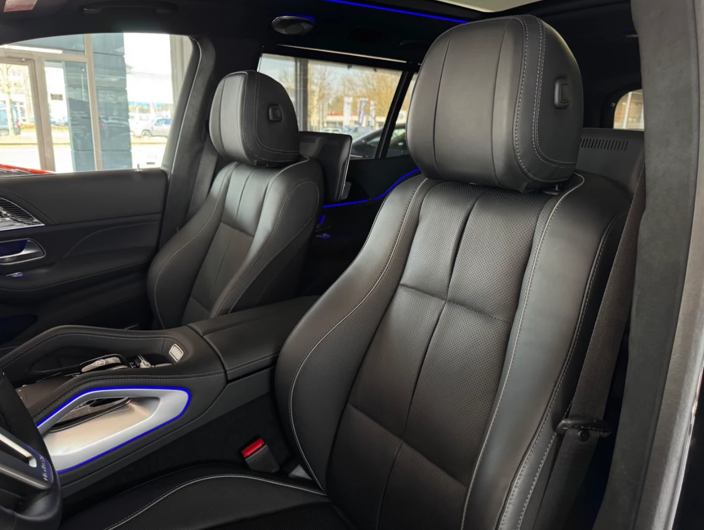 Mercedes-Benz GLS 600 MAYBACH* FIRS-CLASS* , снимка 11 - Автомобили и джипове - 56706806