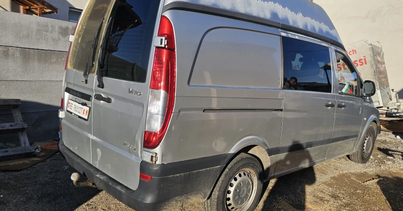 Mercedes-Benz Vito 2.2 CDi, снимка 11 - Бусове и автобуси - 53278884