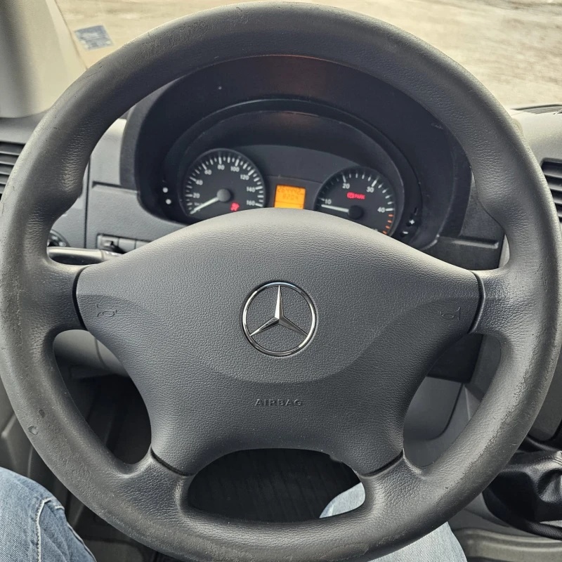 Mercedes-Benz 313, снимка 15 - Бусове и автобуси - 53439864