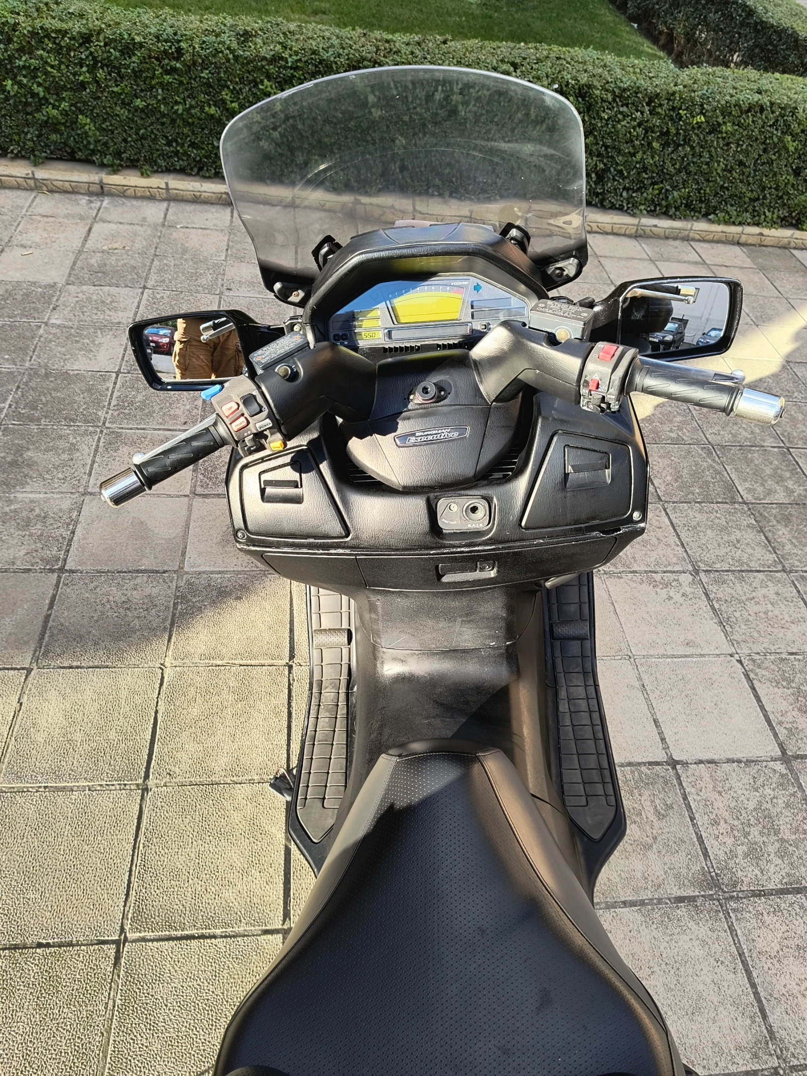 Suzuki Burgman 650 EXECUTIVE ABS - изображение 7