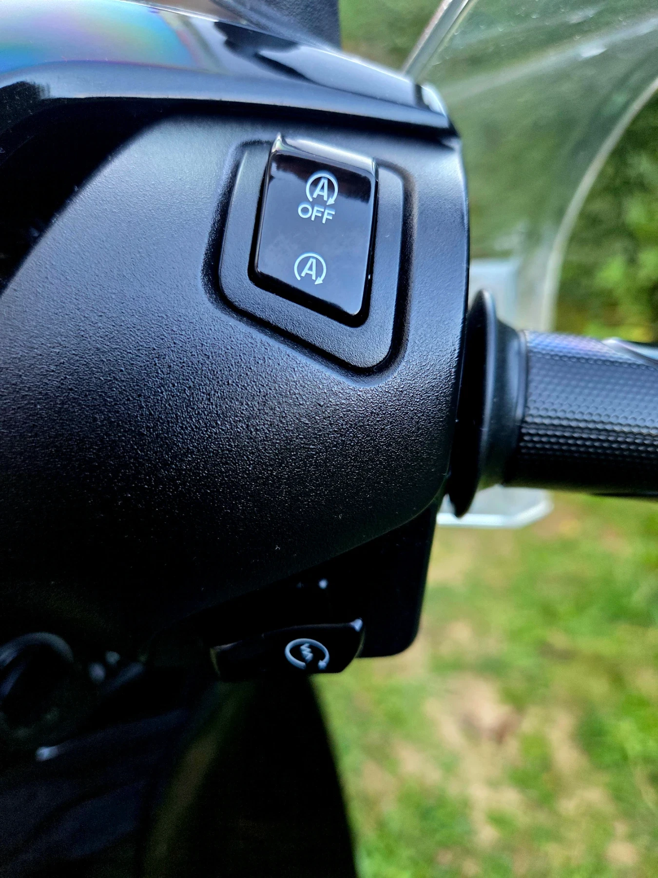 Honda Sh 125i , ABS, START-STOP, TC, LED , KEYLESS GO , TOP, снимка 7 - Мотоциклети и мототехника - 56059902