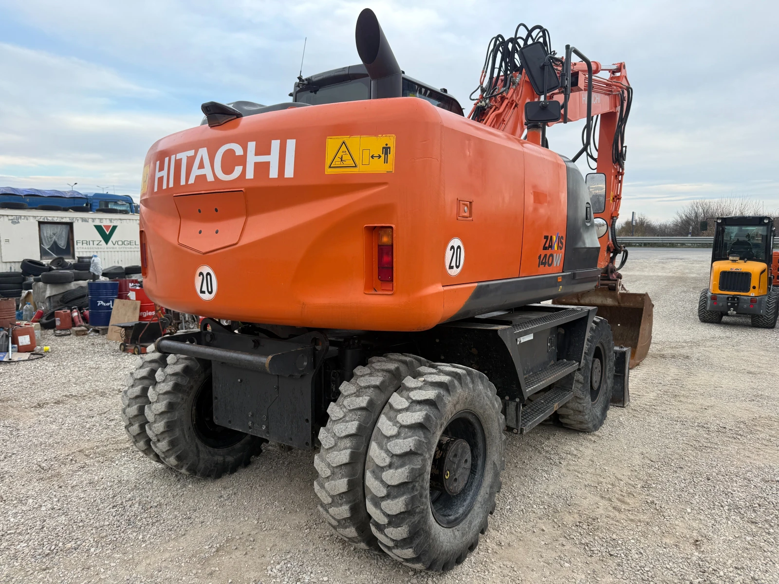 Багер Hitachi ZX 140W-5B, снимка 16 - Индустриална техника - 55560053