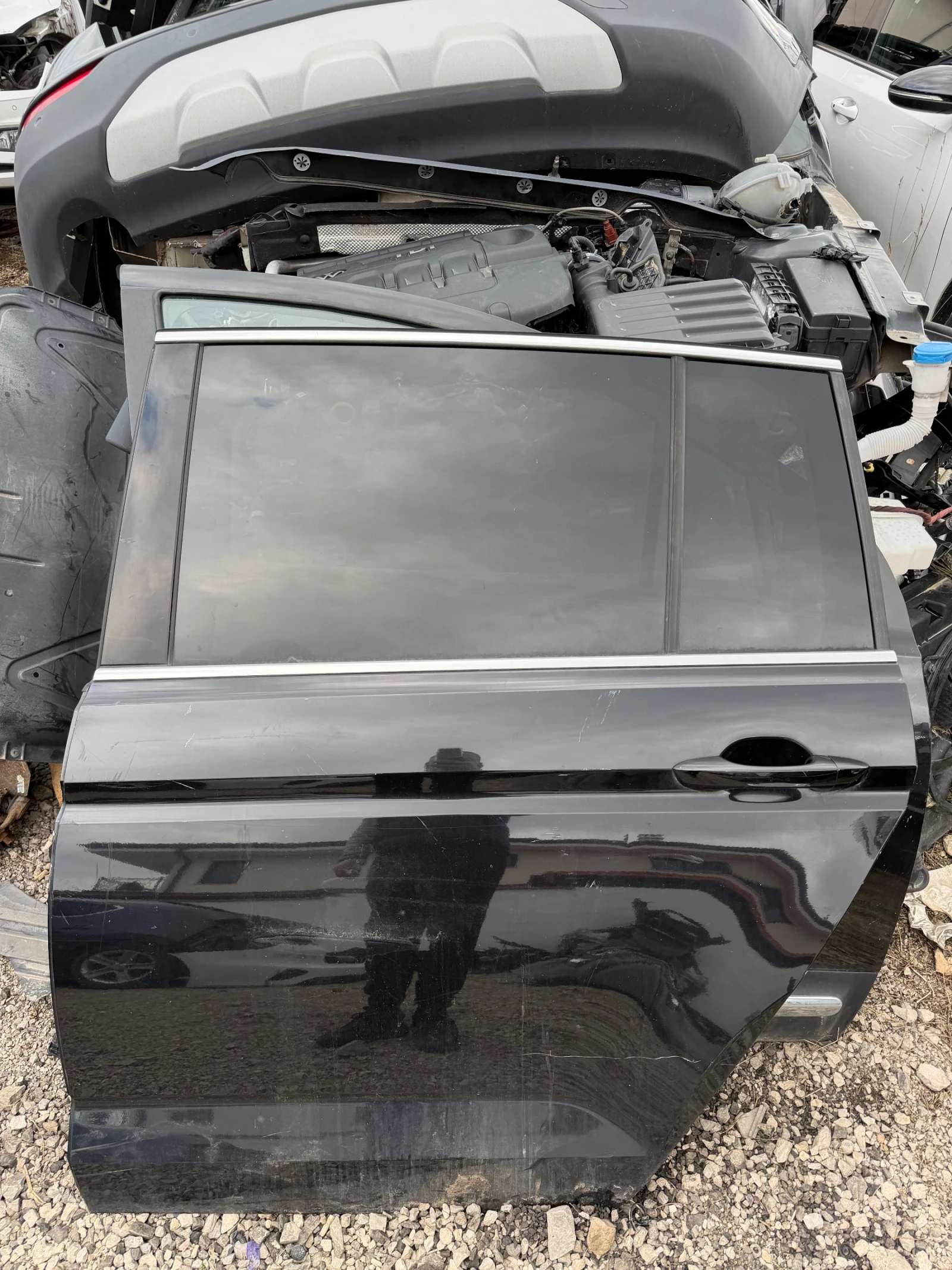 Vw Touran 2017г задна лява врата