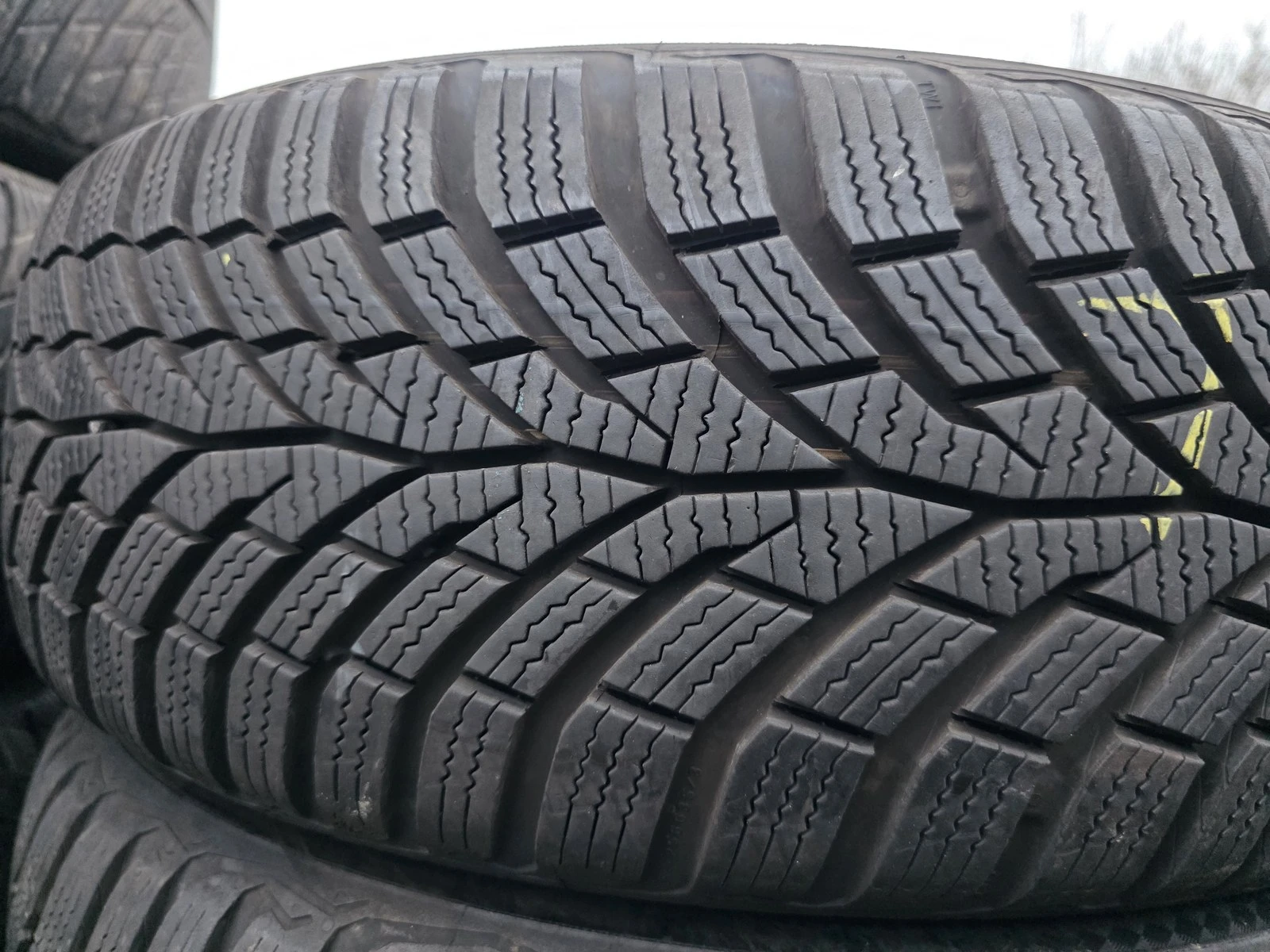 Гуми Зимни 185/55R15