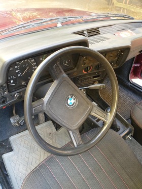 BMW 320, снимка 13