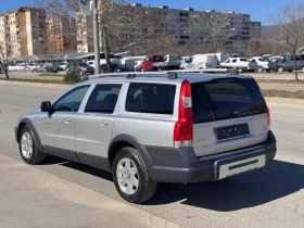 Volvo Xc70 2.4D5 AWD Cross Country 185кс * NAVI* КОЖА* , снимка 3