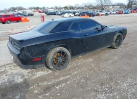 Dodge Challenger R/T - 21900 лв. - 32423540 | Car24.bg